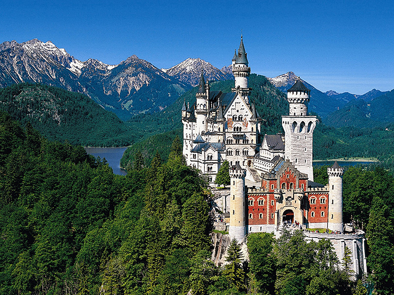 Neuschwanstein Castle (Walt Disney), Fussen, Germany