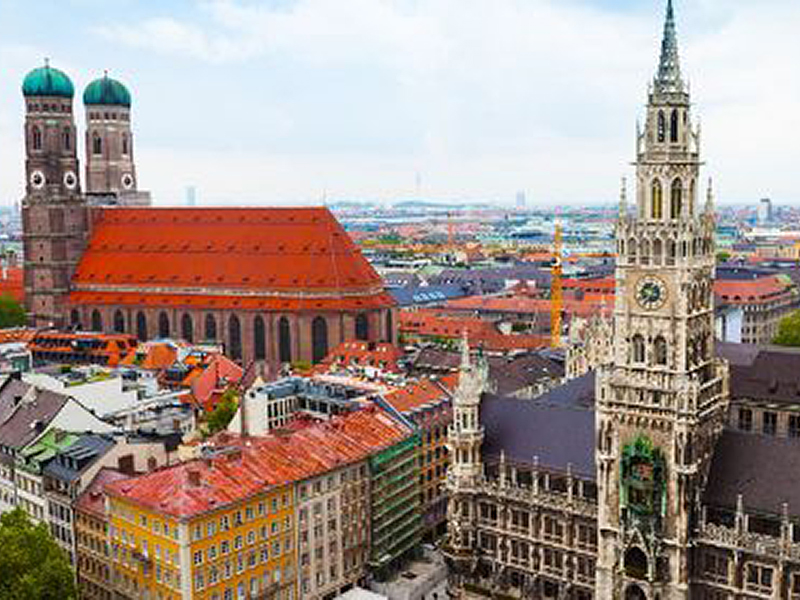 Marienplatz, Town Hall In Munich, Germany